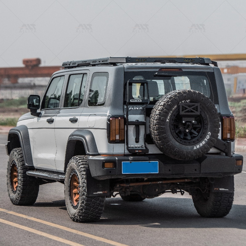新型デザイン アルミ製 エクスプローラー ルーフラック 荷物 - Cargo Rack Aluminum のレビューと価格