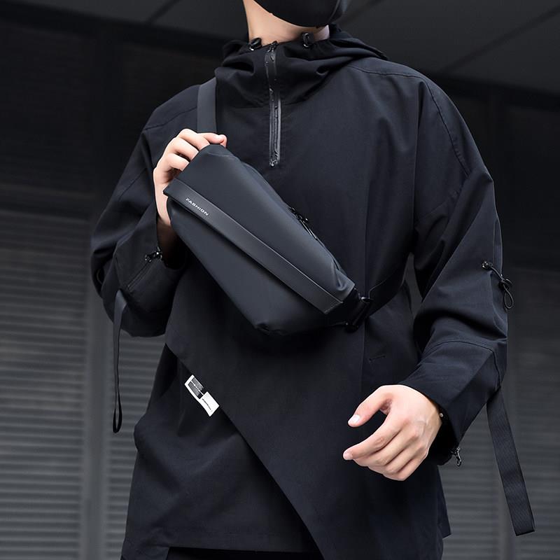 カジュアル通勤用メンズクロスボディバッグ 軽量アウトドアサイ - Waterproof Cycling Commute のレビューと価格