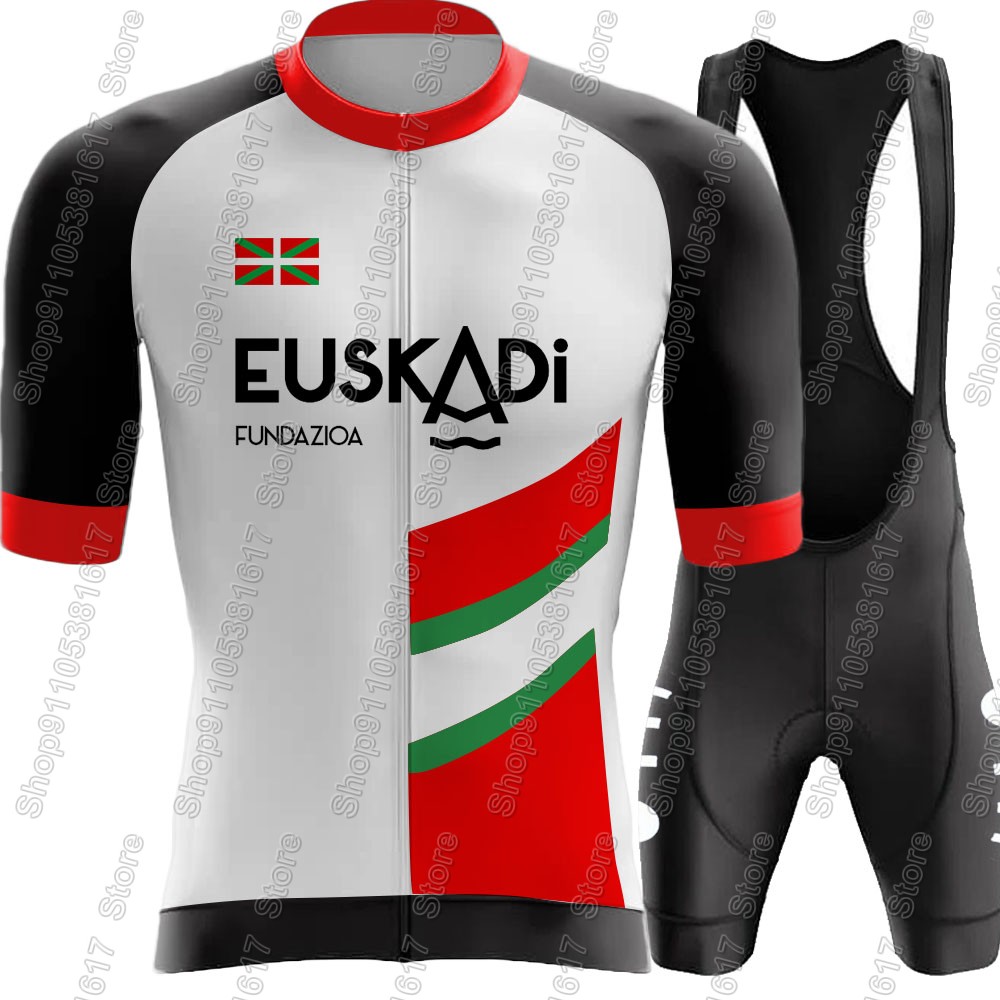 Euskadi チームサイクリングジャージ 2026 セット - Cycling Commuter Shorts のレビューと価格