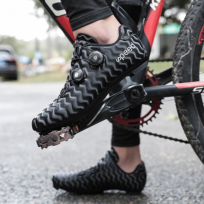 ロードレース、都市通勤、短距離サイクリング、レジャークルージ - Cycling Commute Shoes のレビューと価格